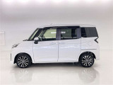 両側パワースライドドア付きだから、狭い駐車スペースなどでの 乗り降りラクラク!小さなお子さまのいるご家庭には嬉しい装備。