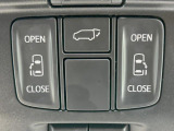 【パワーバックドア】スマートキーや運転席のボタンを押すだけでリアゲートが自動で開閉します!荷物を持っている時や、高い位置にあるバックドアを閉める際に便利な機能です♪