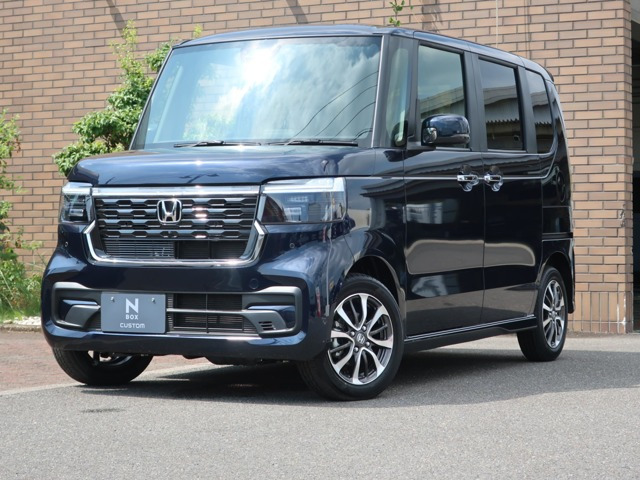N-BOXカスタム  