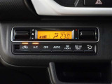オートエアコンを装備しております!自動で調整してくれますので、車内も快適です☆