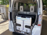 大口なテールゲートです。幅広、低い床面で大きな荷物の出し入れが簡単になります。