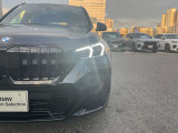 【キドニーグリル】BMWは約90年もの間、ほぼ全ての車両にひと目でBMWだと分かるこの特徴的なフロントグリルが備えられ、デザイン・アイコンとして親しまれてきました。