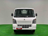 【当社専門スタッフがキレイにしてます】ダイハツ広島では展示前に当社中古車センターにてクリーニング!店舗でも定期的に洗車♪品質には自信があります!お気軽にご来店下さい