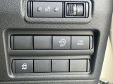 片側(助手席側)オートスライドドアです♪運転席のボタンやキーのボタンでも開閉できます!手荷物がいっぱいの時でも簡単にドアの開け閉めができるのでとっても便利です♪