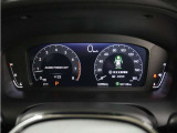 視認性に優れた10.2インチデジタルグラフィックメーター搭載