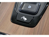 シングルペダルコントロール搭載!アクセルペダルの操作により加減速の調整や停車、停車状態の保持をおこなうシステムです!