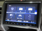 ナビゲーションは純正9インチメモリーナビ(VXM-185VFNi)を装着しております。AM、FM、CD、DVD再生、Bluetooth、音楽録音再生、フルセグTVがご使用いただけます。