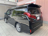 他にも画像がございますので、是非ご覧ください。より詳しくお車をご覧いただけます。