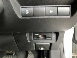 ETC車載器付きです♪高速道路をスイスイと通過!で、キャシュレス!クルマは料金所をノンストップで通過することができます☆