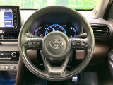 【純正革巻きステアリング】上質な革を使用することで、手にしっかり馴染みとても運転しやすいハンドルです♪