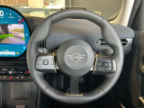 アクティブクルーズコントロール付き!前車との車間調整を自動で行ってくれるので、ロングドライブも楽楽です。