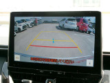 バックモニター付きですので、日常の駐車はもちろん、人や障害物などを映像で確認できるので安心です!(補助装置になりますので、目視でもご確認ください)