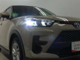 高輝度で点灯速度が速く、しかも消費電力の少ないLEDヘッドライトが装備されています!LEDの明るい光が走行中の視界の確保をサポートして、夜のドライブがより楽しく安全に運転できます♪