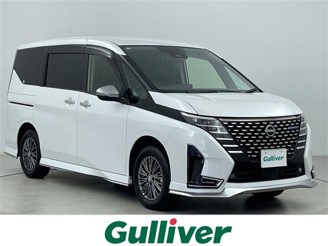 セレナ 2.0 AUTECH 4WD 修復歴無し