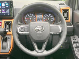 【純正革巻きステアリング】上質な革を使用することで、手にしっかり馴染みとても運転しやすいハンドルです♪