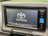 【純正ナビ】人気の純正ナビを装備しております。ナビの使いやすさはもちろん、オーディオ機能も充実!キャンプや旅行はもちろん、通勤や買い物など普段のドライブも楽しくなるはず♪