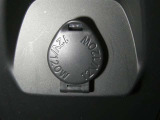 【充電用USB端子】デバイスの充電に便利です。※実際の接続端子は写真で確認or店舗までご気軽にお問合せください♪