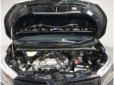 エンジンルームもしっかり洗浄・艶出しを行っています!