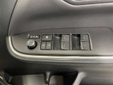 パワーウィンドウスイッチで運転席から全席の窓の開閉ができます♪