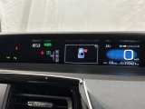 中央にあるマルチインフォメーションディスプレイで様々な車両情報も確認出来ます!