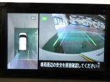 アラウンドビューモニターで車庫入れも空から見ている様に駐車できラクラクです。