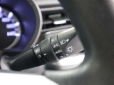 暗くなると自動で点灯AUTOライトは、連続するトンネルで重宝しますね