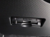 ETCなら高速道路をスイスイと通過!車は料金所をノンストップで通過することができます。