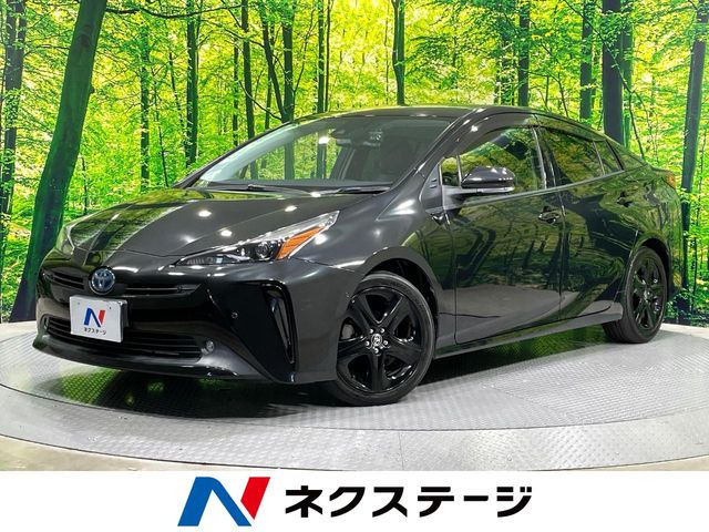 トヨタ プリウス 
