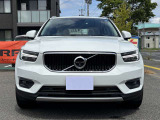XC40 T4 モメンタム 