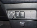 寒い時期には大活躍の【シートヒーター】付き車両です、冬場乗り始めなかなか暖房が効かなくても座面の部分が温かくなってくれて大助かり!!