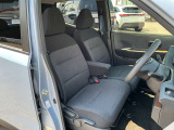 運転席まわりは、使用感も少なく良好な状態です。