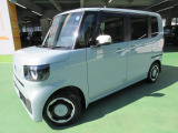 横にこの車のセールスポイントを、複数の写真と説明でアピールしてあります!まずはご覧になってください。いろんなところをチェックできますよ。