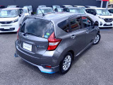 ◎日産ディーラーで取り扱っております、ガラス系コーティング※が施工されていた様です。※ご購入の際、コーティングの再施工を承っております。お気軽にご相談ください。