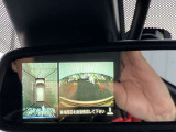 アラウンドビューモニターで空から見下ろしたような視点で、スムーズな駐車と安全確認をサポートしてくれます!駐車の心強い味方です!