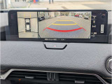 360&deg;モニター付きです。