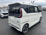 女性、初心者の方にもわかりやすく納得いくまでお車の説明を致します。