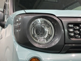 LEDヘッドライトは、点灯の瞬間から最大光量を発揮し、突然暗くなるトンネルなどでの安定感を高めます。