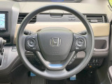 【ステアリングスイッチ】運転中、前方から目線をそらすことなく、オーディオ等の操作が可能な便利機能!安心&快適なドライブを演出してくれます♪
