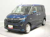 【冬道の安心感】雪道も心強い4WDです。お荷物が多い日や狭い駐車場でも乗り降りがスムーズな、左側パワースライドドアを装備。毎日のお出かけを優しく支える相棒です。