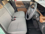 運転席まわりになります。実際に乗って頂き乗り心地をご体験してみてください。