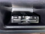 ETC車載器付きです。高速道路の料金所もスムーズに通過できます。