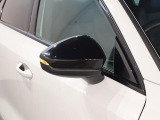 現在お乗りのお車、国産車・輸入車問わず下取りはもちろん可能です。増車やお乗り換えをご検討のお客様は是非、一度当店の認定中古車担当スタッフまでご相談くださいませ。