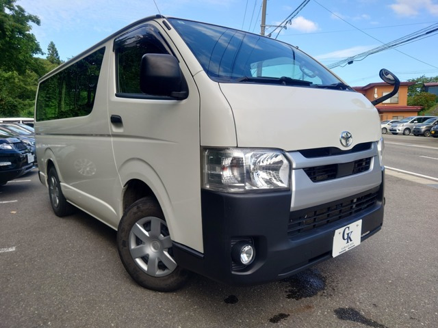 ハイエースバン 2.8 DX ロング ディーゼル 4WD