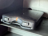 ETC車載器付き♪高速道路の料金所もスムーズに通過でき、遠出やドライブにも便利な装備です!