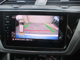 鮮明なバックカメラセンサー付きで安心