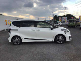 電動スライドドアで乗り降り楽々!
