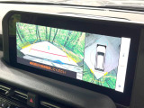【パノラミックビューモニター】専用のカメラにより、上から見下ろしたような視点で360度クルマの周囲を確認することができます☆死角部分も確認しやすく、狭い場所での切り返しや駐車もスムーズに行えます。