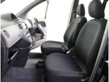 見通しのよいすっきりとした視界で、誰でも運転しやすいです。運転のしやすさは疲れにくさにも繋がりますよ♪
