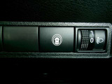 運転支援システムのスイッチになります。