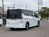 セレナ 2.0 ハイウェイスターV 4WD 